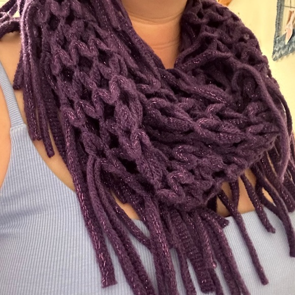 Mudd Open Weave Purple Sparkly Fringed Infinity Scarf - Picture 9 of 9